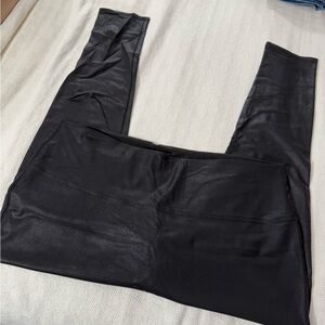 Leather like leggings